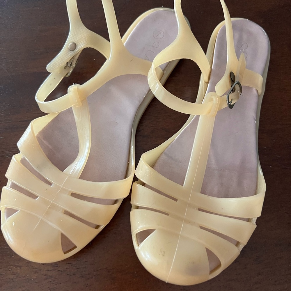 Peach/Yellow/Pink T Strap Jelly shoes